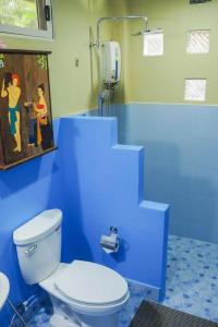 Lanta Castaway Beach Resort - 28