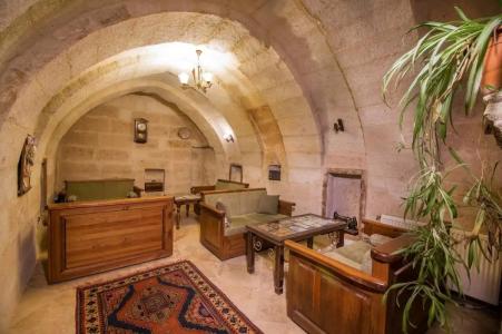 Elegance Cave Suites & Restaurant - 45