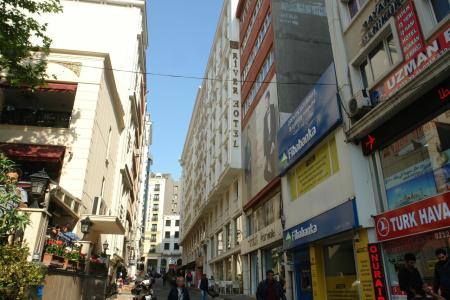 Istanbul River - 49