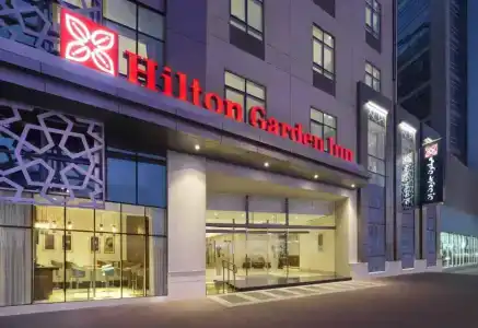 Hilton Garden Inn Dubai Al Mina - Jumeirah - 4