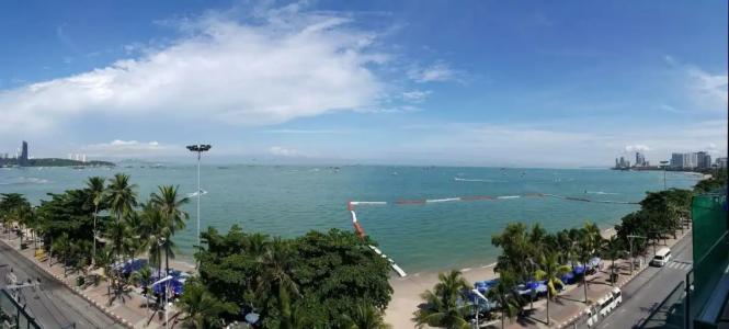 Serenotel Pattaya - 54