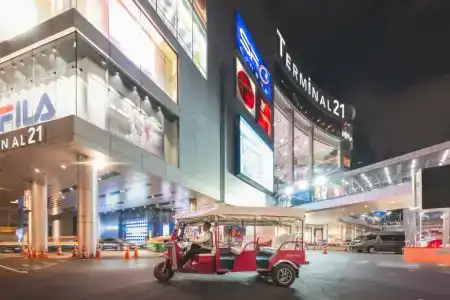 Mövenpick Sukhumvit 15 Bangkok - SHA Extra Plus Certified - 2