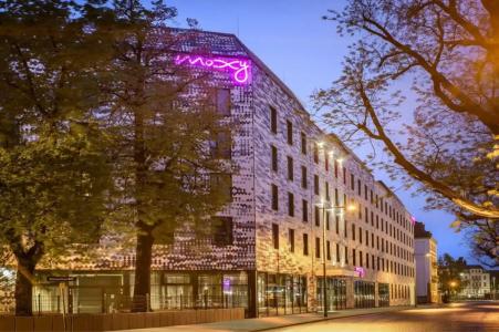 Moxy Dresden Neustadt - 18