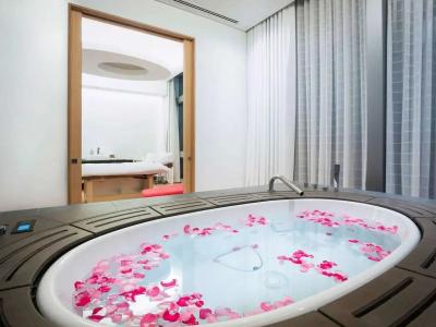 Sofitel Dubai Downtown - 21