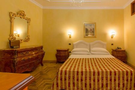 Mariano IV Palace - 83