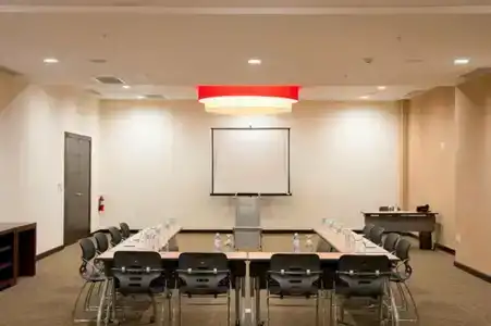 Four Points by Sheraton - 42