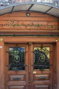 Sphendon - 6