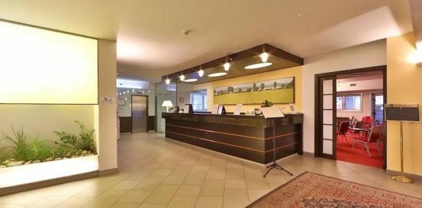 Best Western City - 5