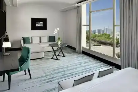 Address Montgomerie - 61