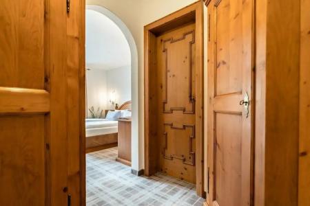 Blaue Gams ***S - 28