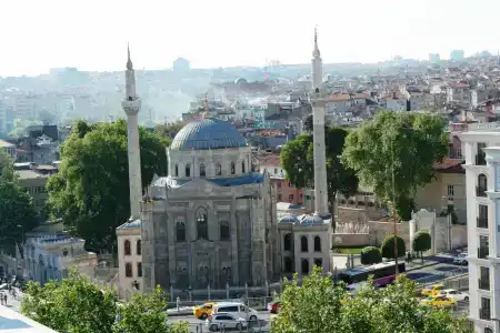 Istanbul River - 1