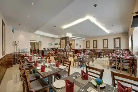 Golden Tulip Al Barsha - 29
