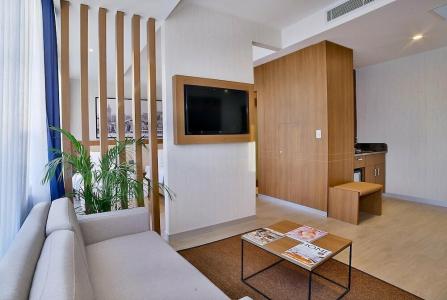 Ramada by Wyndham Istanbul Old City - 46