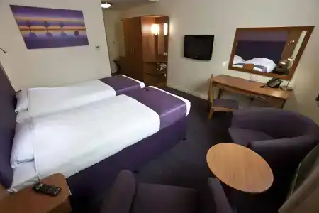 Premier Inn Dubai Silicon Oasis - 23