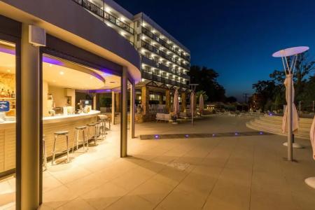 Ariti Grand - 34