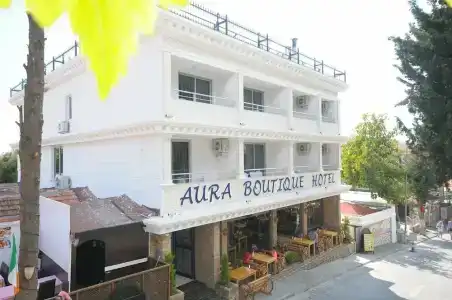 Aura - 22