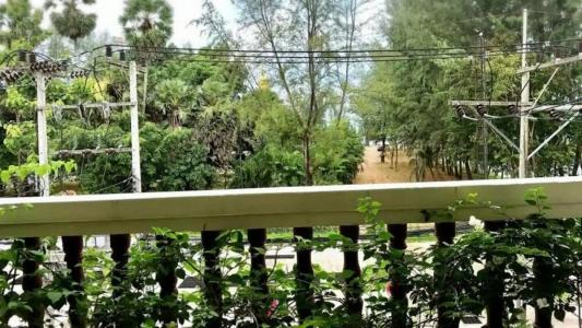 Surin Bay Inn - 1