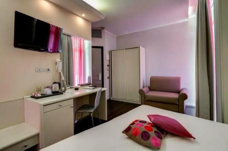 Best Western Maison B - 5