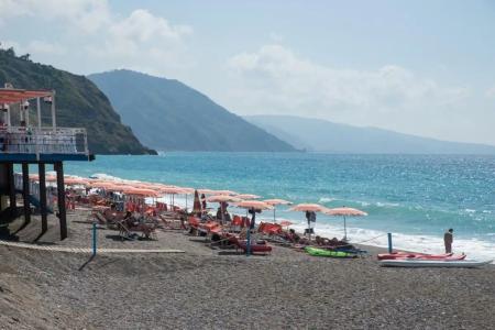 GH Avalon Sikani - 59