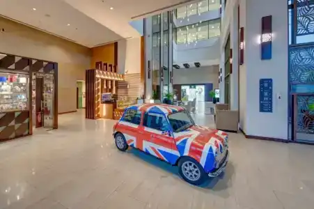 Metropolitan Dubai - 16