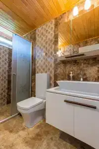 Caretta Caretta Pension - 92