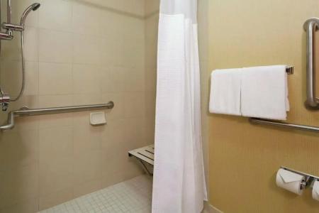 Courtyard Chesapeake Greenbrier - 29