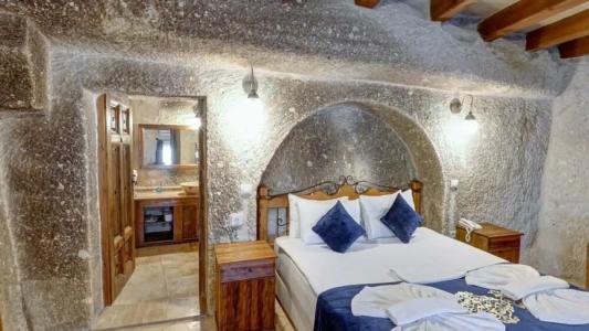 Elegance Cave Suites & Restaurant - 85