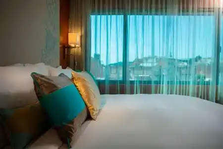 Renaissance Barcelona - 29