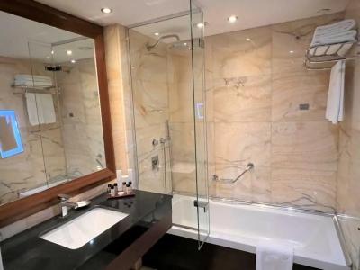 Crowne Plaza Istanbul Harbiye - 86