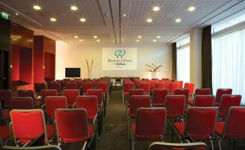 DoubleTree By Hilton Milan - 56