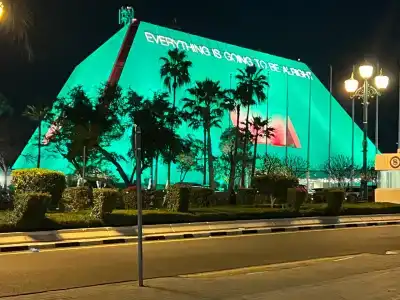 Sheraton Grand Doha Resort & Convention - 8