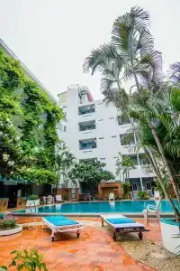 Sutus Court 1 - 71