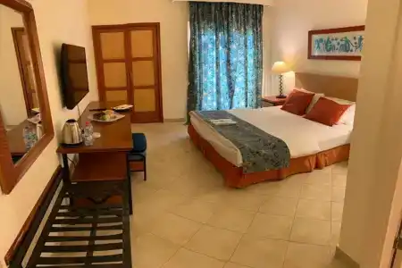 Marina Plaza Tala Bay - 81