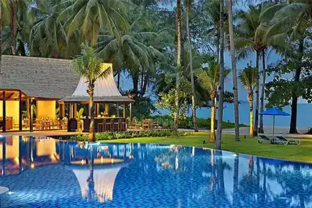 Outrigger Khao Lak Beach Resort - SHA Extra Plus