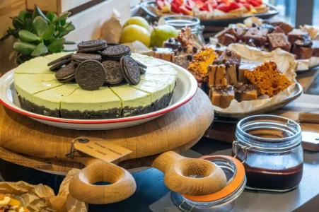 Radisson Blu, Dubai Waterfront - 59