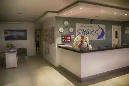 Club Shark - 2