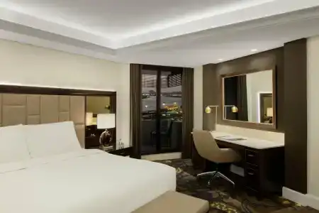 Radisson Blu, Dubai Deira Creek - 67