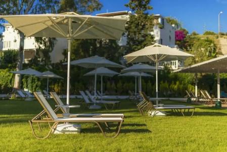 LIV by Bellazure - 74