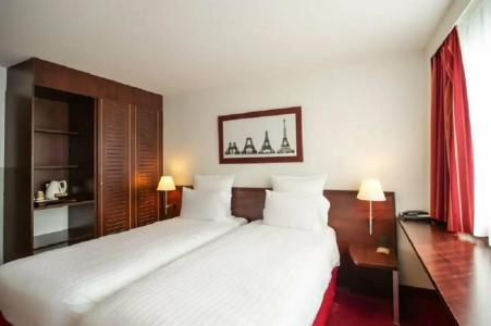 Mercure Paris Gare Montparnasse TGV - 96