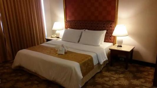 Ariston Bangkok - 96