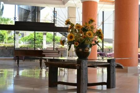 Zentral Center - Adults only - 92