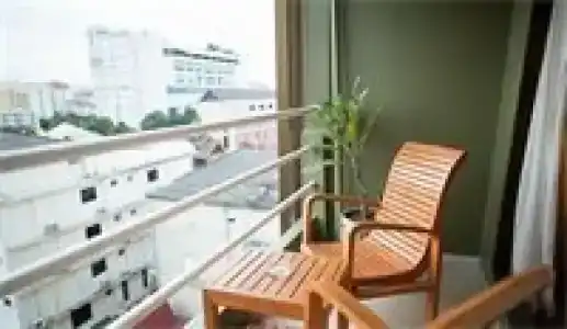 The One Bay Breeze - 22