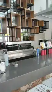 Kleopatra Celine - 64