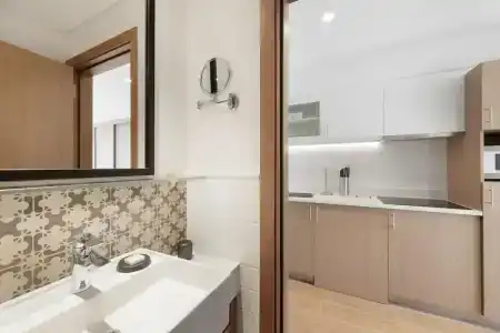 ApartAdagio Dubai Deira - 98