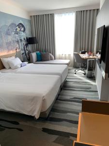 Novotel Bangkok Sukhumvit 4 - 23