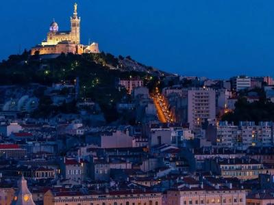 Mercure Marseille Canebière Vieux-Port - 93