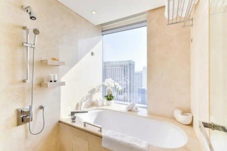 Address Dubai Marina - 11