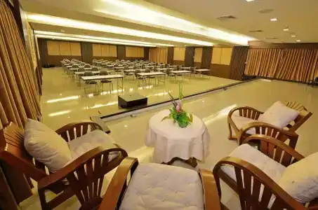 Srisuksant Resort - 19