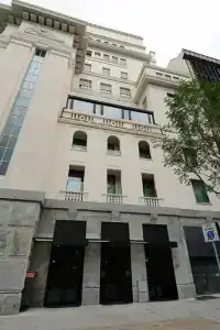 iHs Milano Ambasciatori