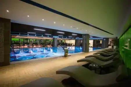 Royal Stay Palace - 28